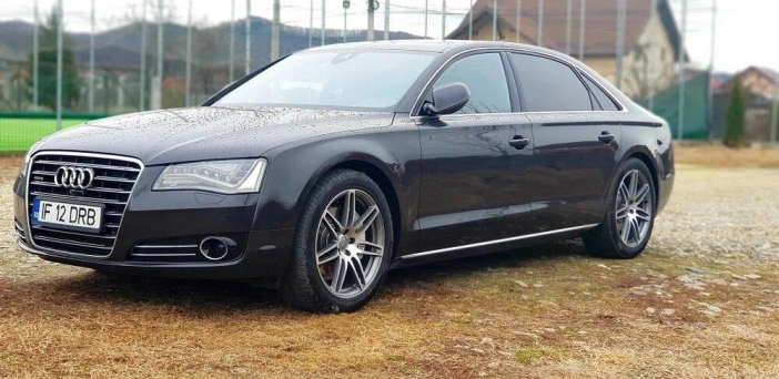 Audi A8 - 2