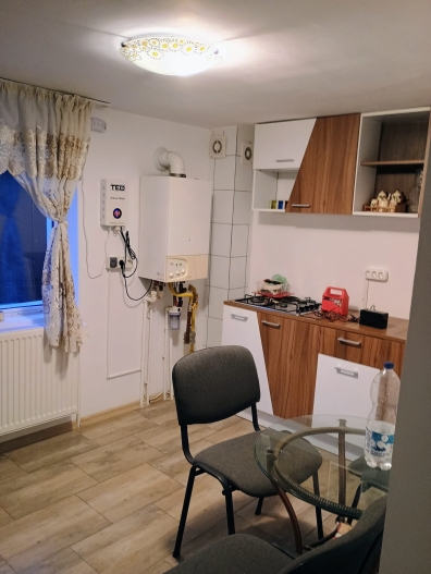 Se oferă spre închiriere casă in zona Baneasa sector 1 - 5